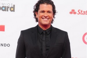 Carlos Vives, Foto de Shock